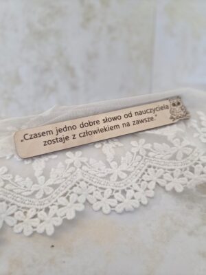 Tabliczka grawerowana ze sklejki dla nauczyciela do ramki z makramą 14x2cm N1003