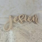 Napis ze sklejki Jesień do makramy wianków jesiennych 12x5cm N1054