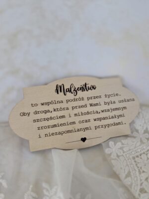 Drewniana tabliczka ślubna grawerowana ze sklejki 12x6,5cm N1020