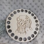 Baza ze sklejki do szydełkowania 10cm – Podkładka pod kubek – Motyw Jesienny z grawerem N1115